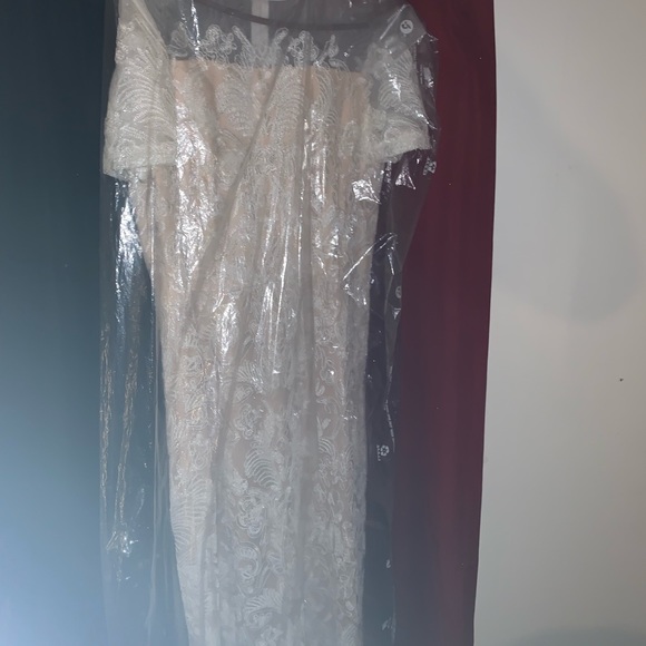 Wedding Dress - Picture 3 of 3